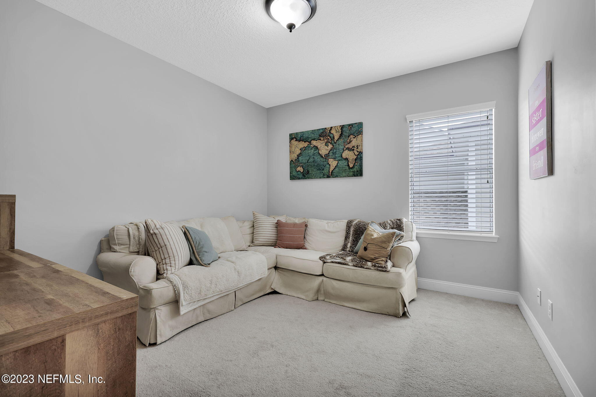 141 Pelican Pointe Road Ponte Vedra, FL 32081 - Photo 32 of 80 a living room with furniture and a window