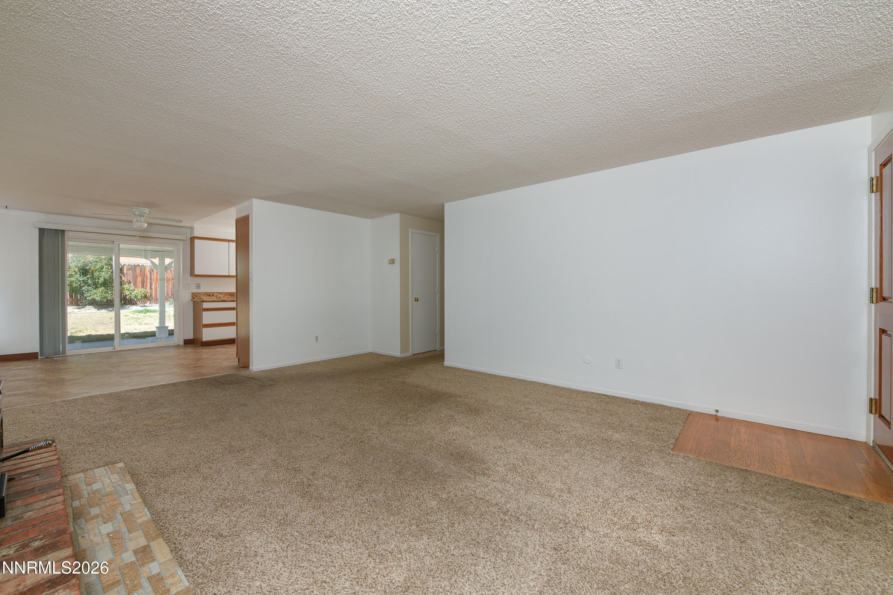 803 Rolando Way Carson City, NV 89701 - Photo 7 of 27 803 Rolando Way-23