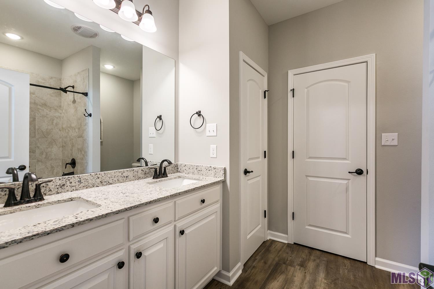 2906 Niccoline Way Baton Rouge, LA 70816 - Photo 6 of 12