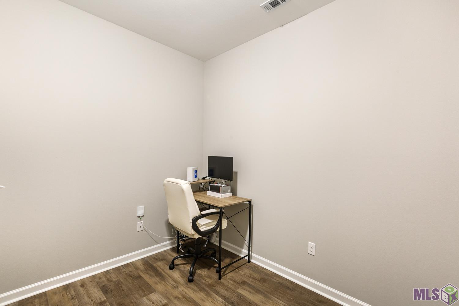 2906 Niccoline Way Baton Rouge, LA 70816 - Photo 10 of 12