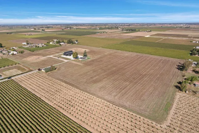 a view of a ocean view