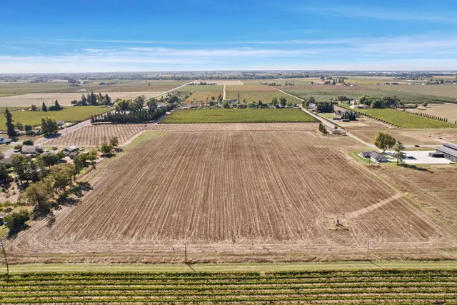 a view of a ocean view
