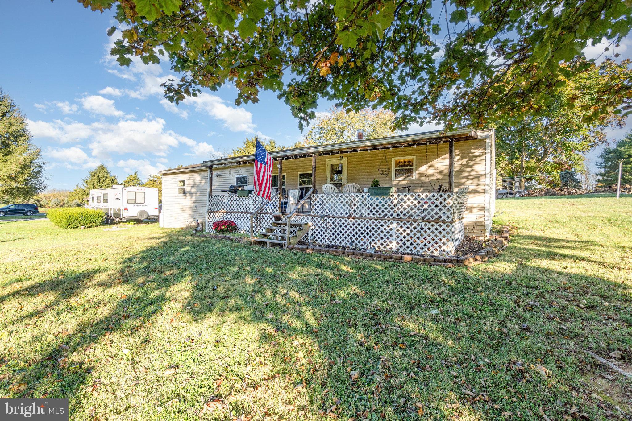 137 Oak Flat Road Newville, PA 17241 - Photo 23 of 36 a front view of a house with garden