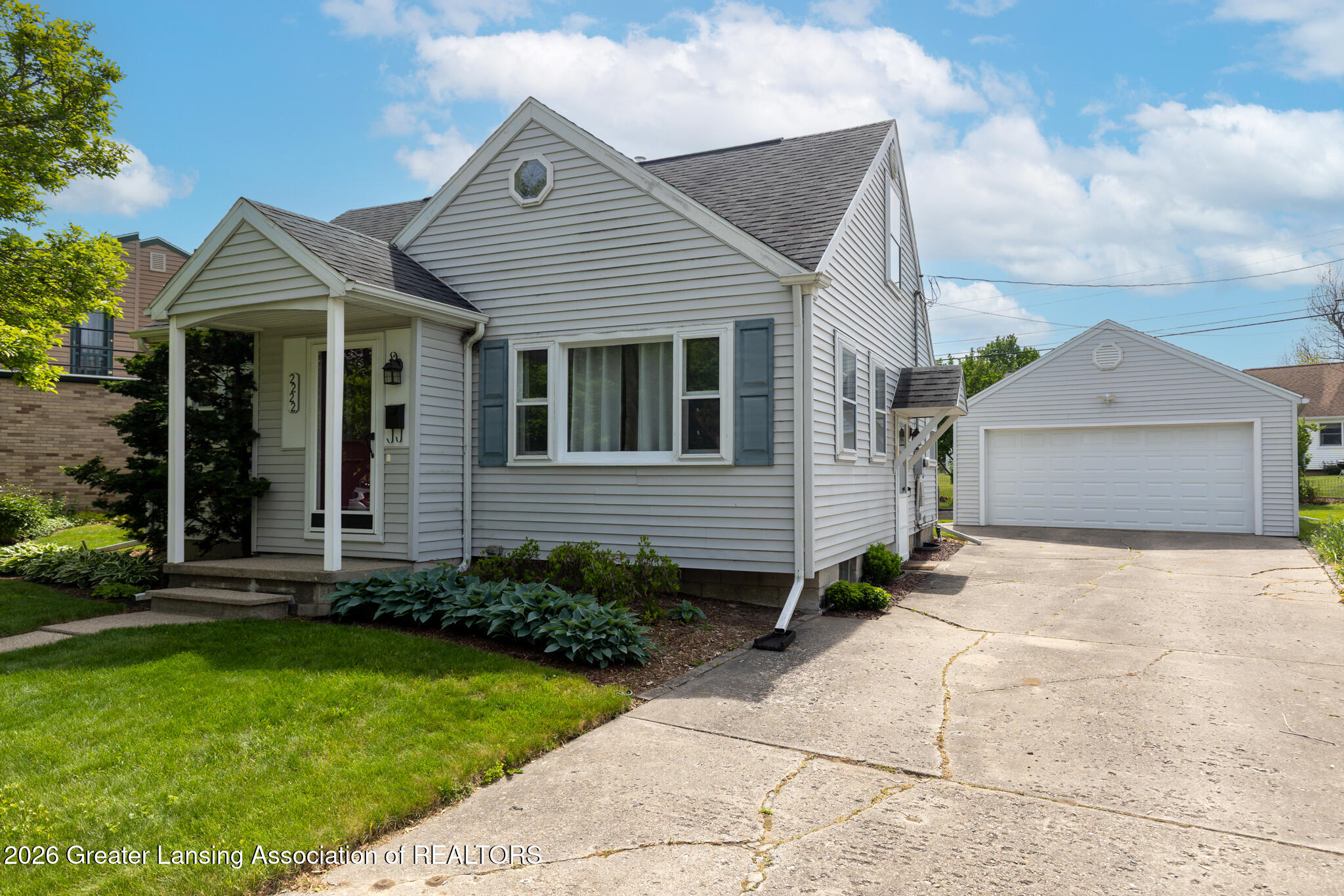 2222 Fairfax Road Lansing, MI 48910 - Photo 3 of 42 2222_Fairfax_EXTERIOR_KAREN-3
