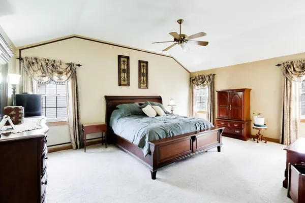 $835,000 | 1528 Sequoia Road, Naperville, IL 60540