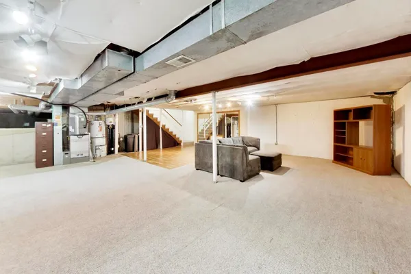$835,000 | 1528 Sequoia Road, Naperville, IL 60540