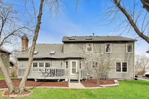 $835,000 | 1528 Sequoia Road, Naperville, IL 60540