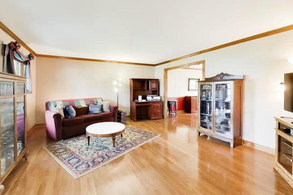 $835,000 | 1528 Sequoia Road, Naperville, IL 60540