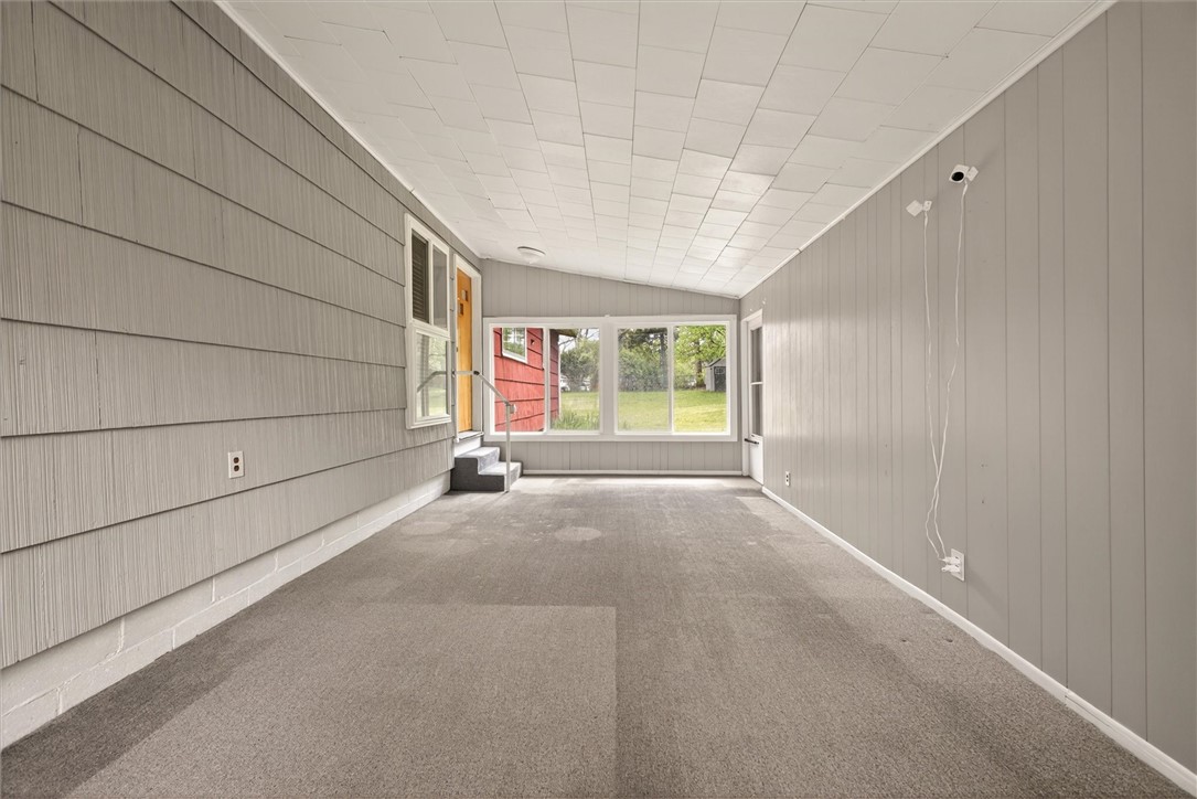 648 Pinnacle Road Henrietta, NY 14534 - Photo 7 of 45