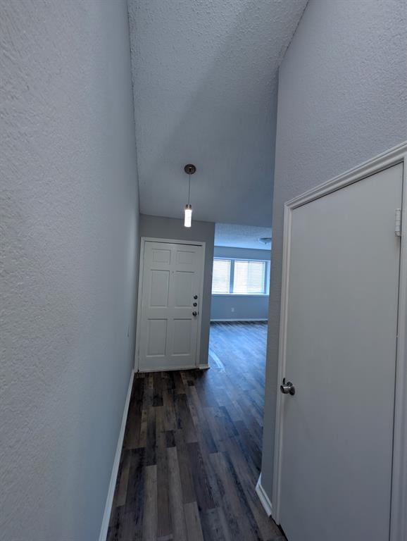 1125 Highpoint Road Bedford, TX 76022 - Photo 5 of 10
