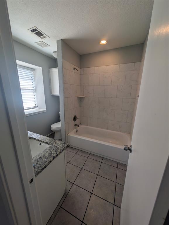 1125 Highpoint Road Bedford, TX 76022 - Photo 9 of 10