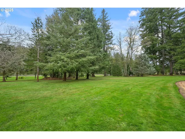 $875,000 | 43950 McKenzie Highway, Walterville, OR 97489