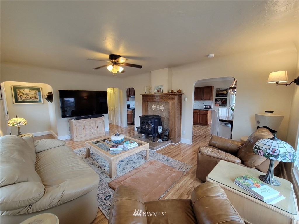1399 South Bank Road Oakville, WA 98568 - Photo 4 of 40 Gallery Image 4