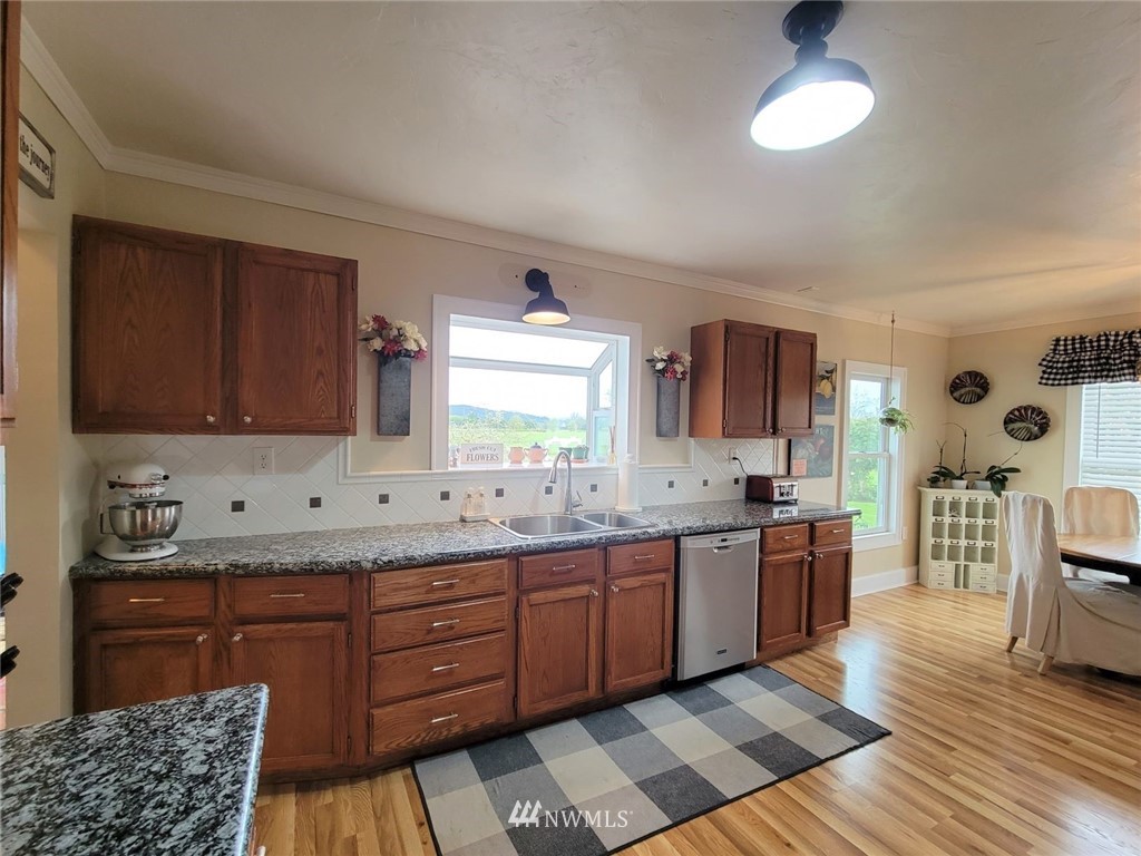 1399 South Bank Road Oakville, WA 98568 - Photo 8 of 40 Gallery Image 8