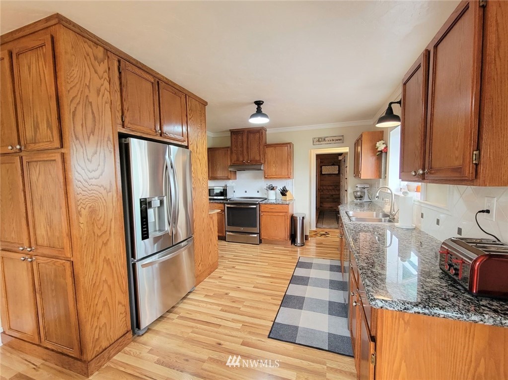1399 South Bank Road Oakville, WA 98568 - Photo 9 of 40 Gallery Image 9