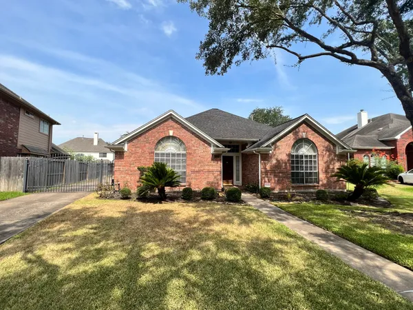$2,995 | 1718 Berkoff Drive, Sugar Land, TX 77479
