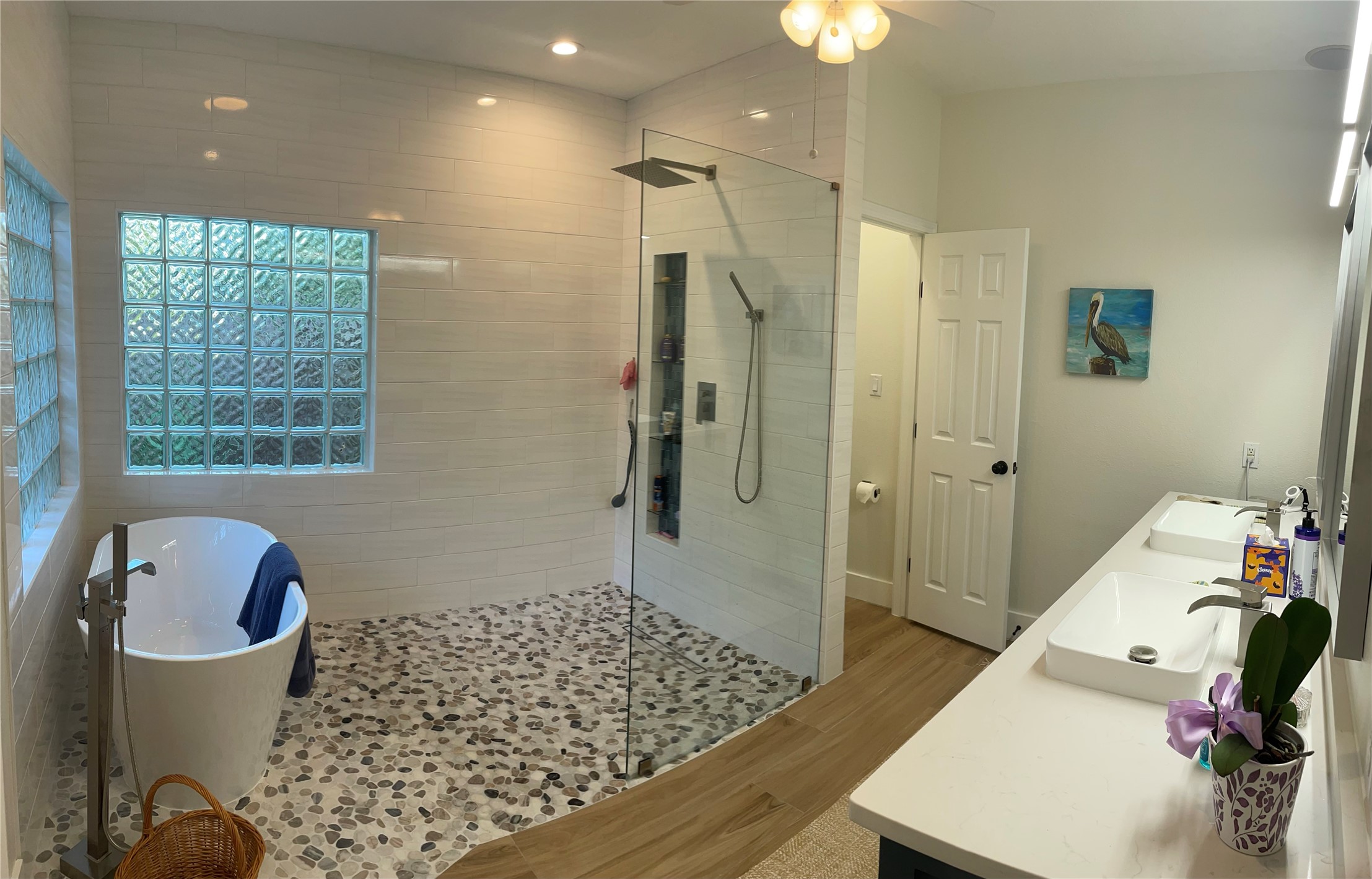 5 Maystar Court Spring, TX 77380 - Photo 11 of 26 a very nice looking room with a large window