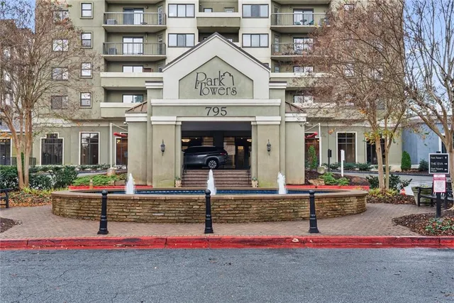 $249,000 | 799 Hammond Drive, Unit 219, Atlanta, GA 30328