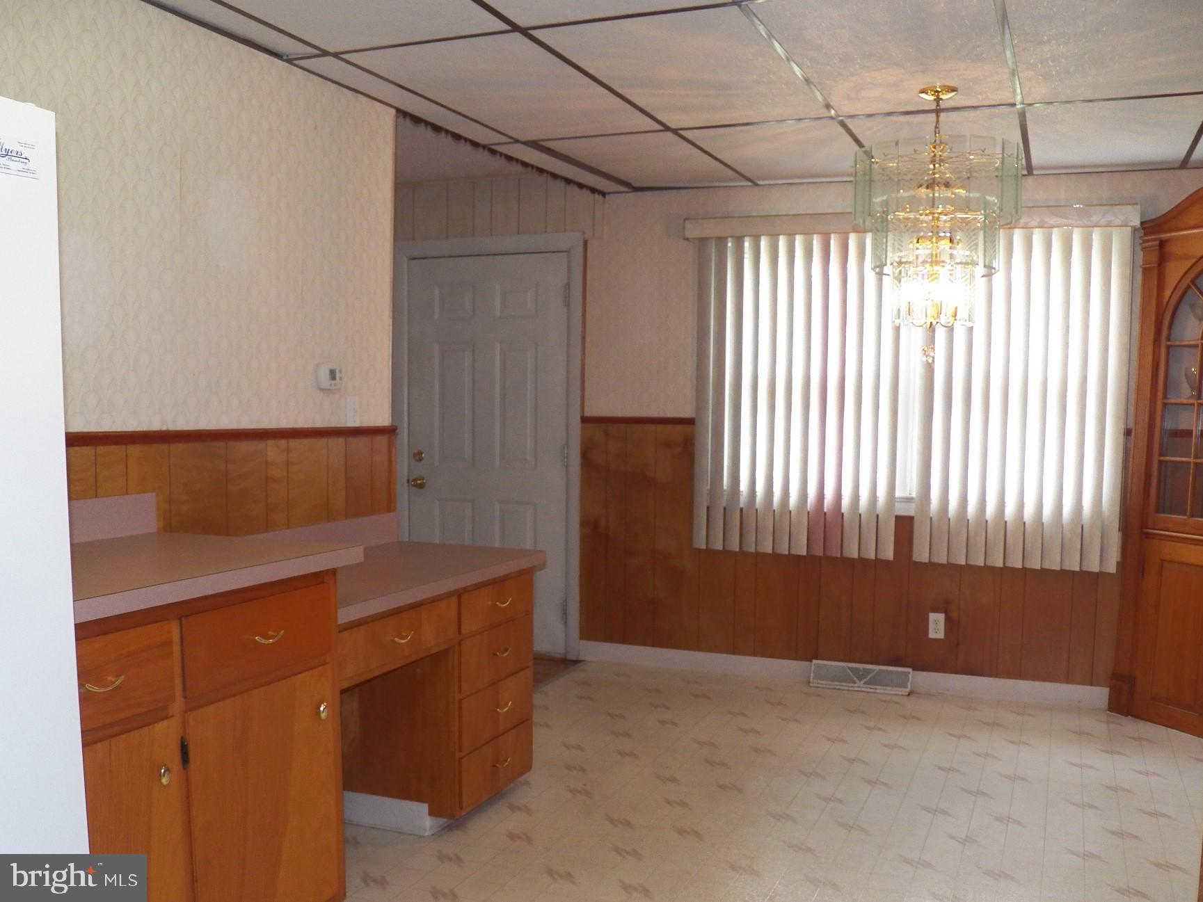 786 South 2nd Road Hammonton, NJ 08037 - Photo 8 of 13