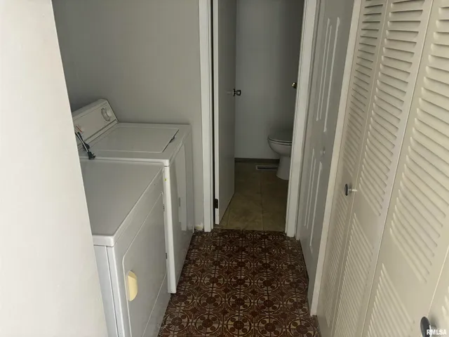 $1,600 | 3813 West Brighton Avenue, Peoria, IL 61615