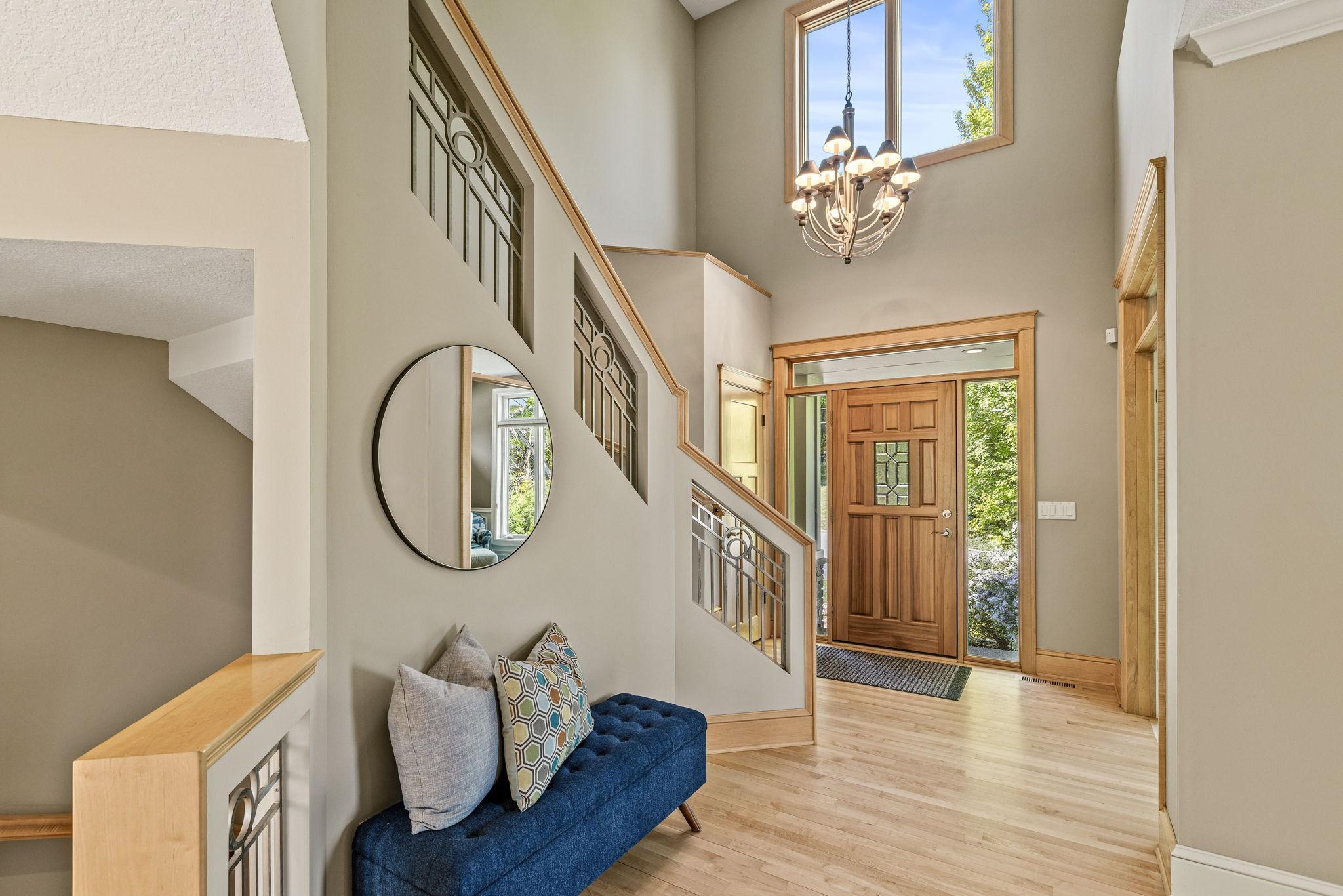 1411 Archwood Road Minnetonka, MN 55305 - Photo 3 of 55