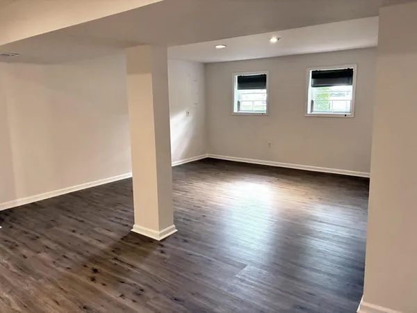 $2,300 | 111 Everette Place, Winchester, VA 22602