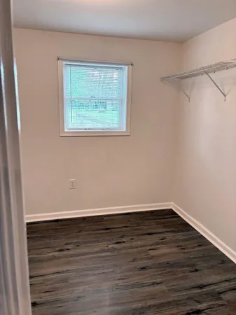 $2,300 | 111 Everette Place, Winchester, VA 22602