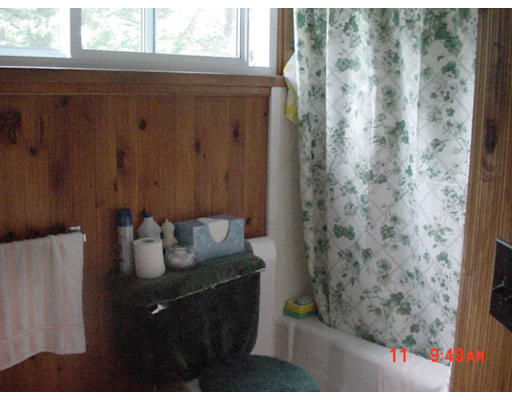 105 North Common Road Westminster, MA 01473 - Photo 10 of 16 Gallery Image 10