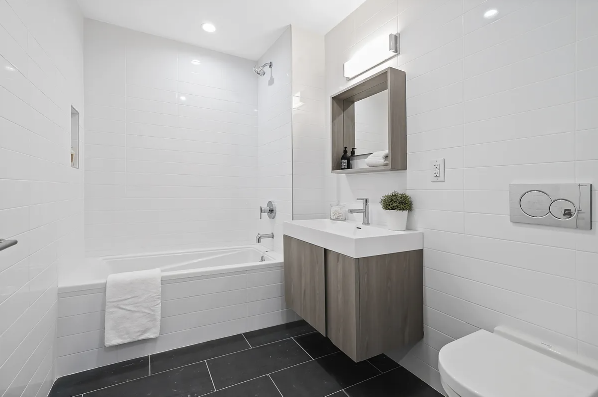 40 Huntington Street, Unit 1E Brooklyn, NY 11231 - Photo 12 of 15