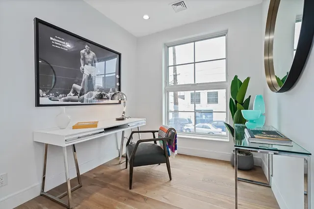 $1,150,000 | 40 Huntington Street, Unit 1E | Red Hook