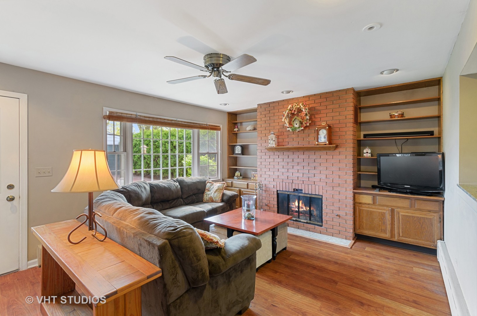 1046 Ridge Road Highland Park, IL 60035 - Photo 3 of 15