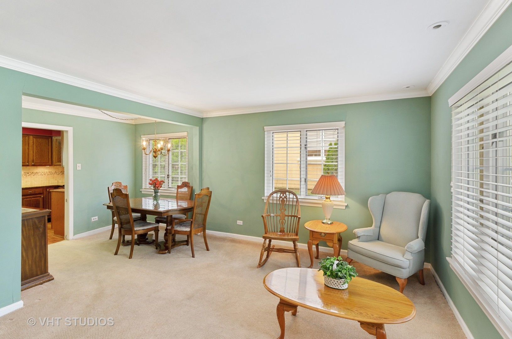 1046 Ridge Road Highland Park, IL 60035 - Photo 4 of 15