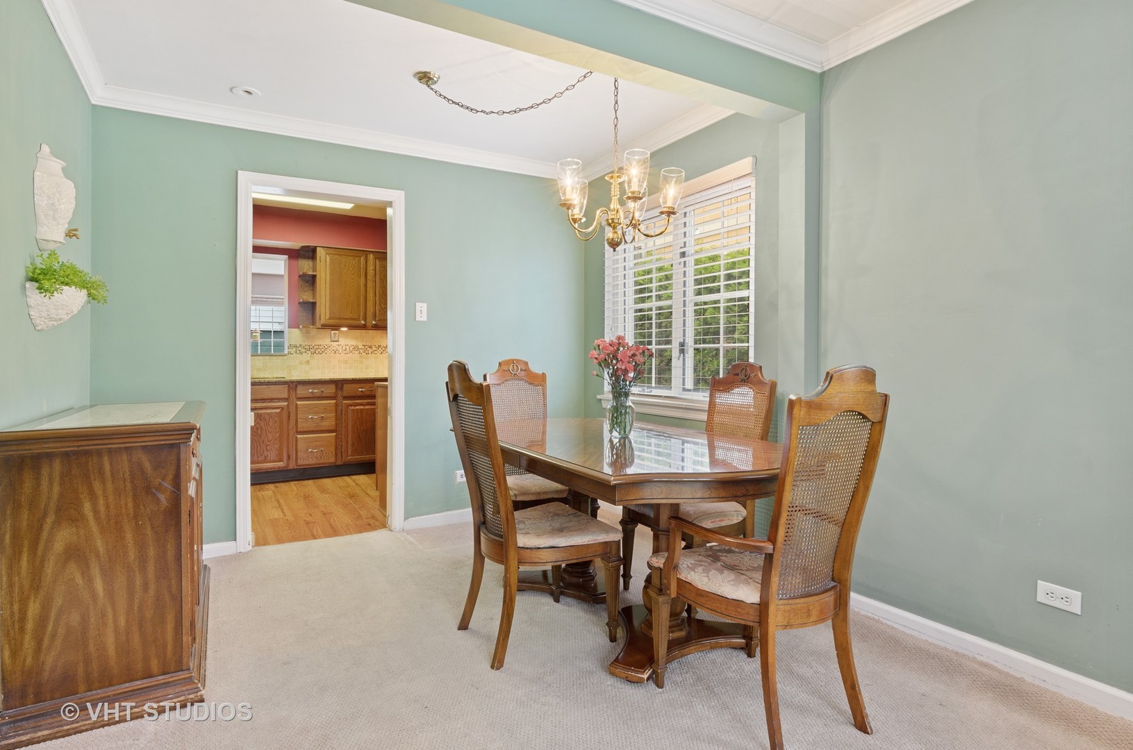 1046 Ridge Road Highland Park, IL 60035 - Photo 7 of 15