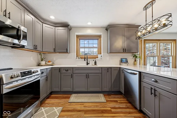 $529,900 | 7743 Harnessmaker Court, Plainfield, IN 46168