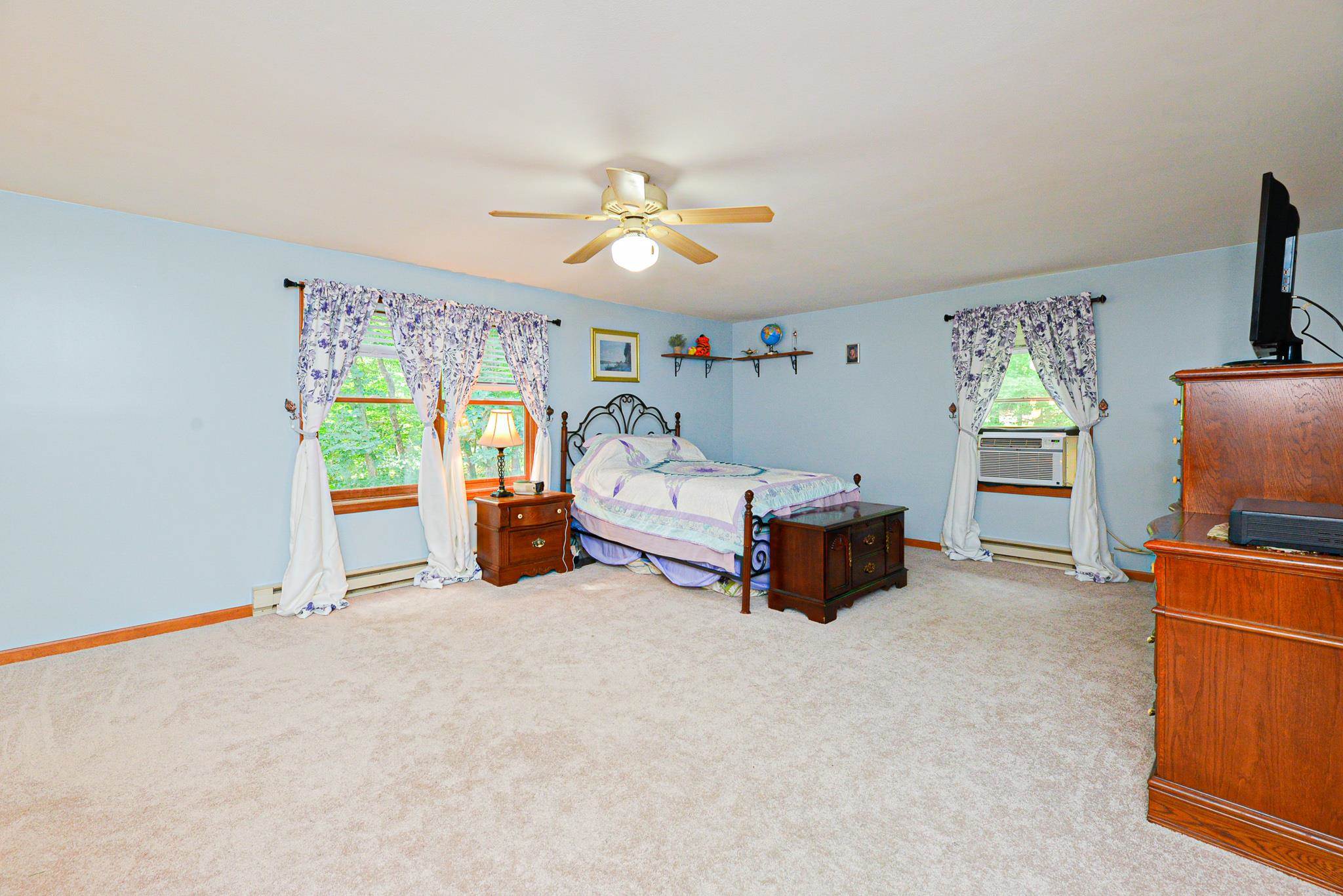 8 Beaver Pond Road Kingston, NH 03848 - Photo 11 of 33