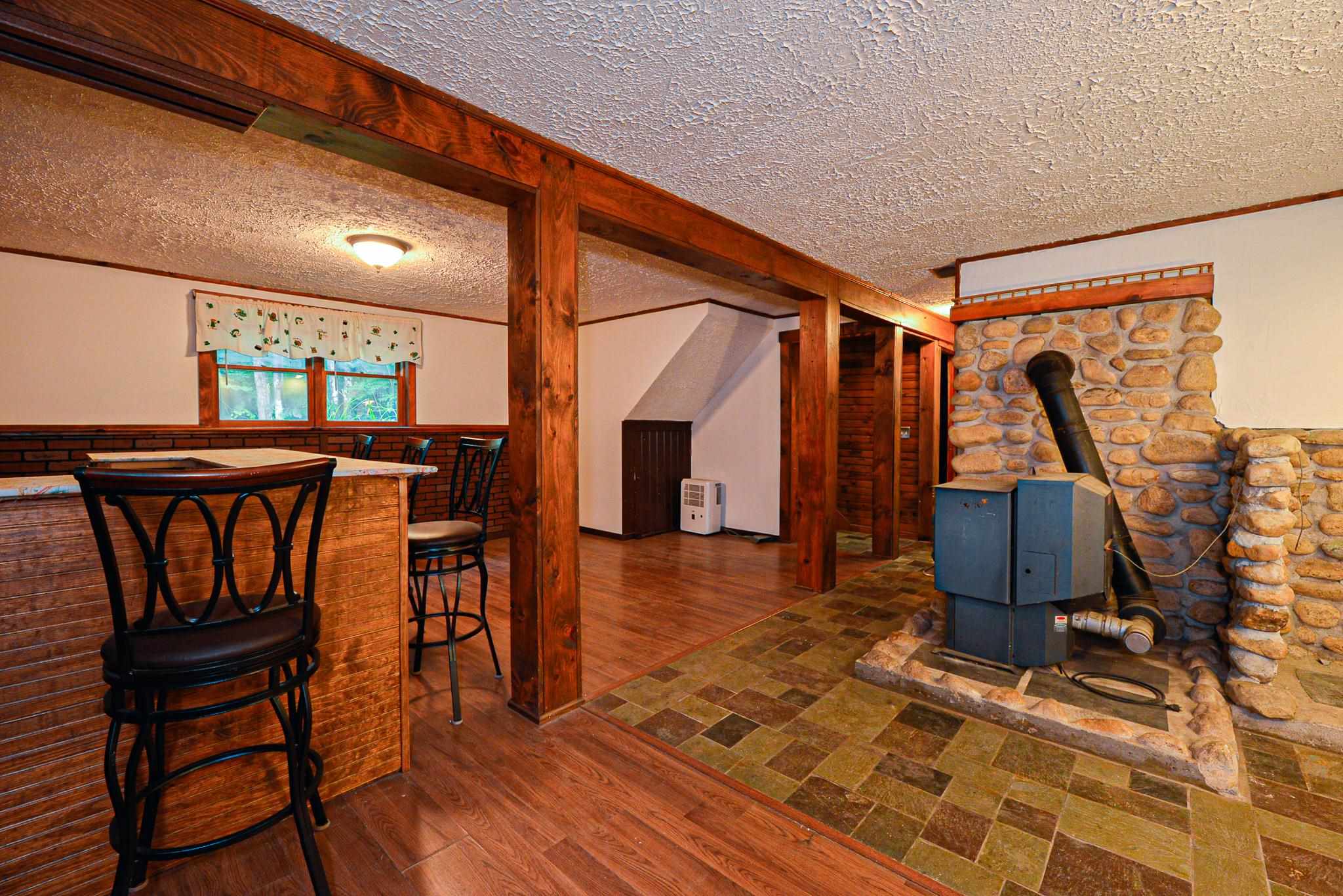 8 Beaver Pond Road Kingston, NH 03848 - Photo 25 of 33