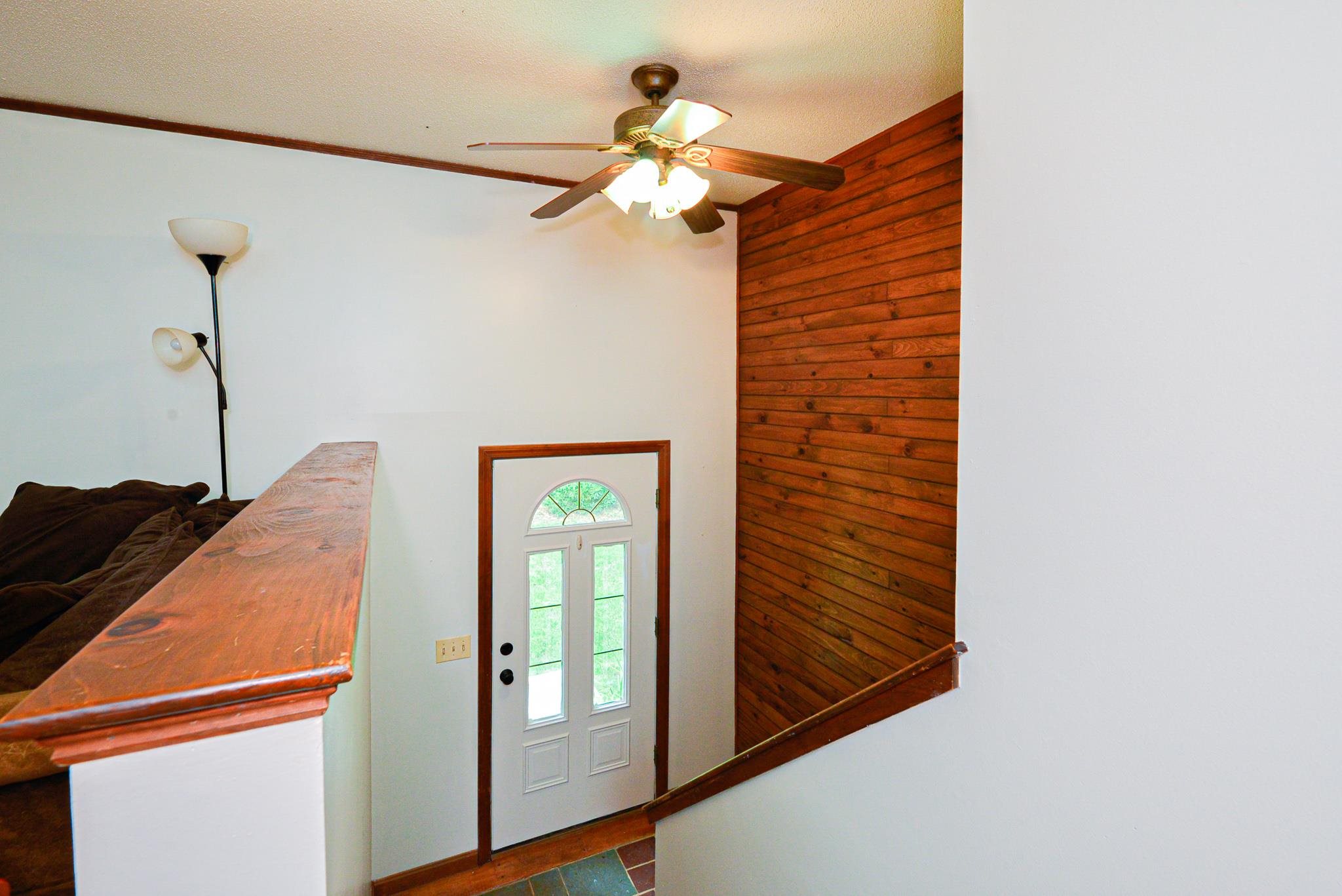 8 Beaver Pond Road Kingston, NH 03848 - Photo 4 of 33