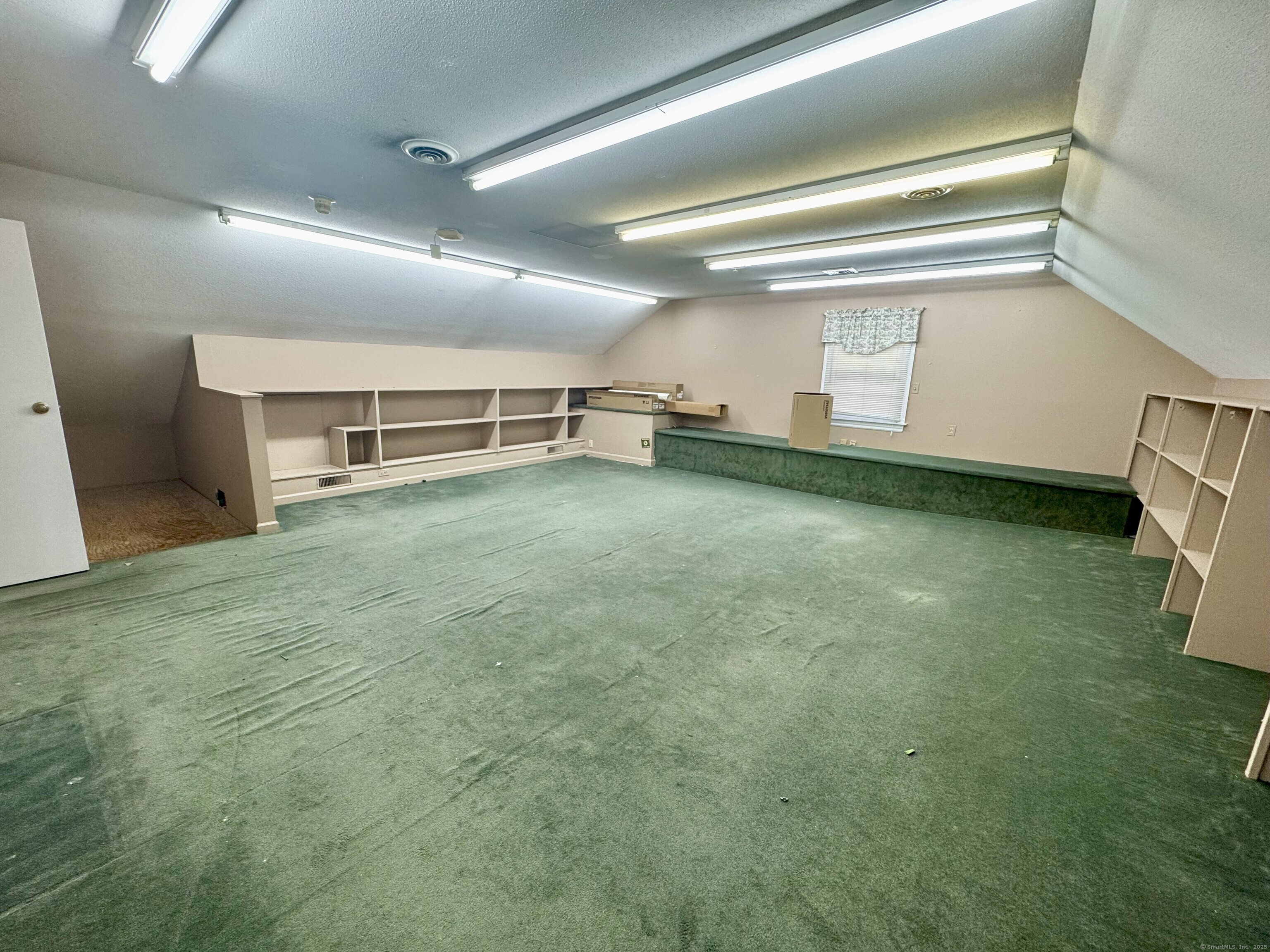 160 Wolcott Street Bristol, CT 06010 - Photo 36 of 36