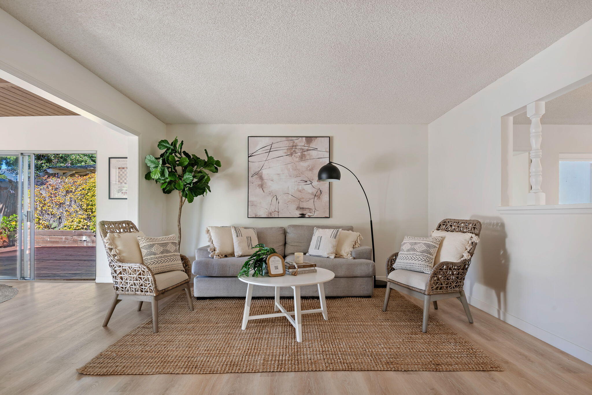 471 Devon Place Goleta, CA 93111 - Photo 6 of 34 06-Family Room