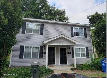 $1,050 | 1904 East 3rd Street, Unit B, Greenville, NC 27858