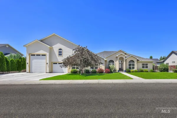 $719,000 | 2025 North 6th E Street, Mountain Home, ID 83647