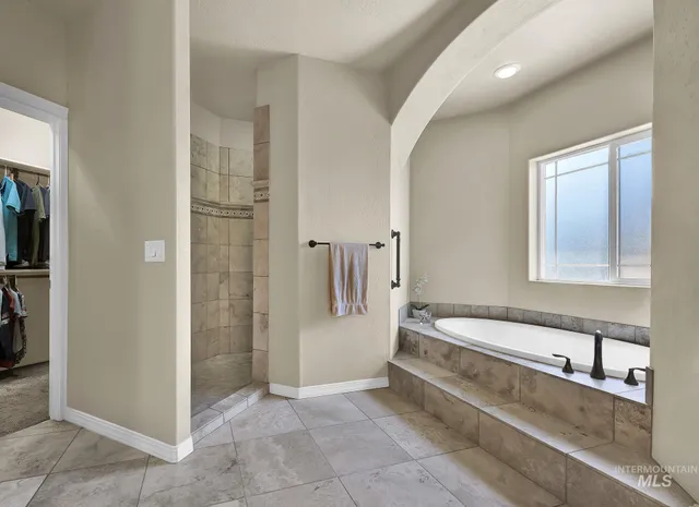 $739,000 | 2025 North 6th E Street, Mountain Home, ID 83647