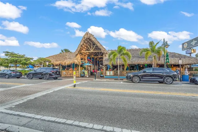 $1,379,000 | 627 Avenida Del Norte, Sarasota, FL 34242