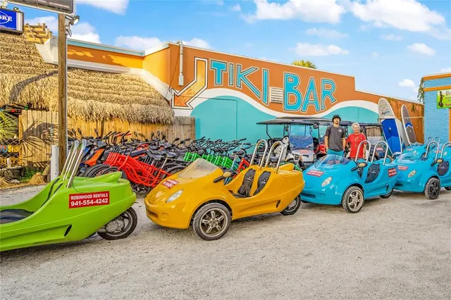 $1,379,000 | 627 Avenida Del Norte, Sarasota, FL 34242