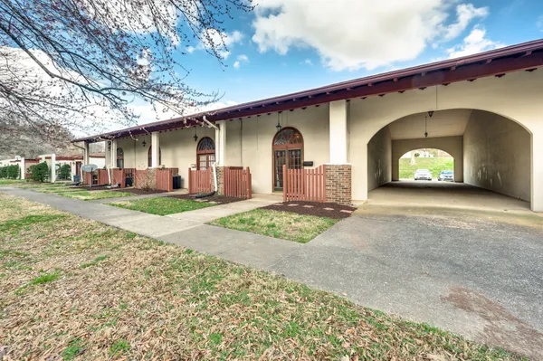 $1,550 | 210 Old Hickory Boulevard, Unit 41, Nashville, TN 37221