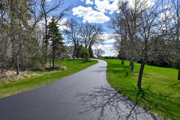 $649,900 | 1608 East Lake Jessie Road Southeast, Alexandria, MN 56308