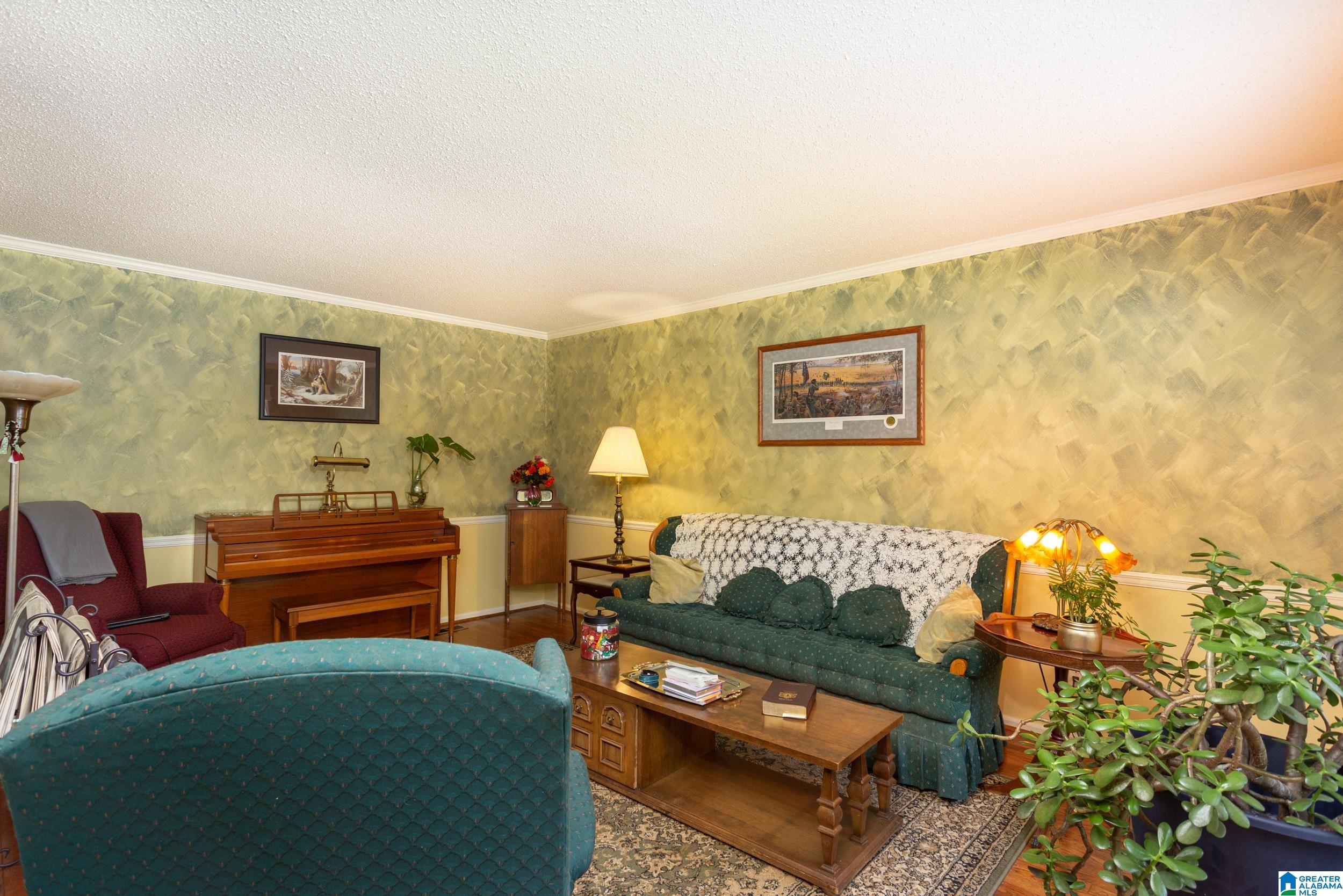 807 Brookhaven Road Anniston, AL 36207 - Photo 7 of 37