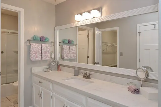 $285,000 | 16600 East 53rd Street South, Independence, MO 64055