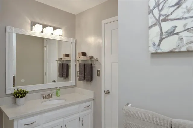 $285,000 | 16600 East 53rd Street South, Independence, MO 64055