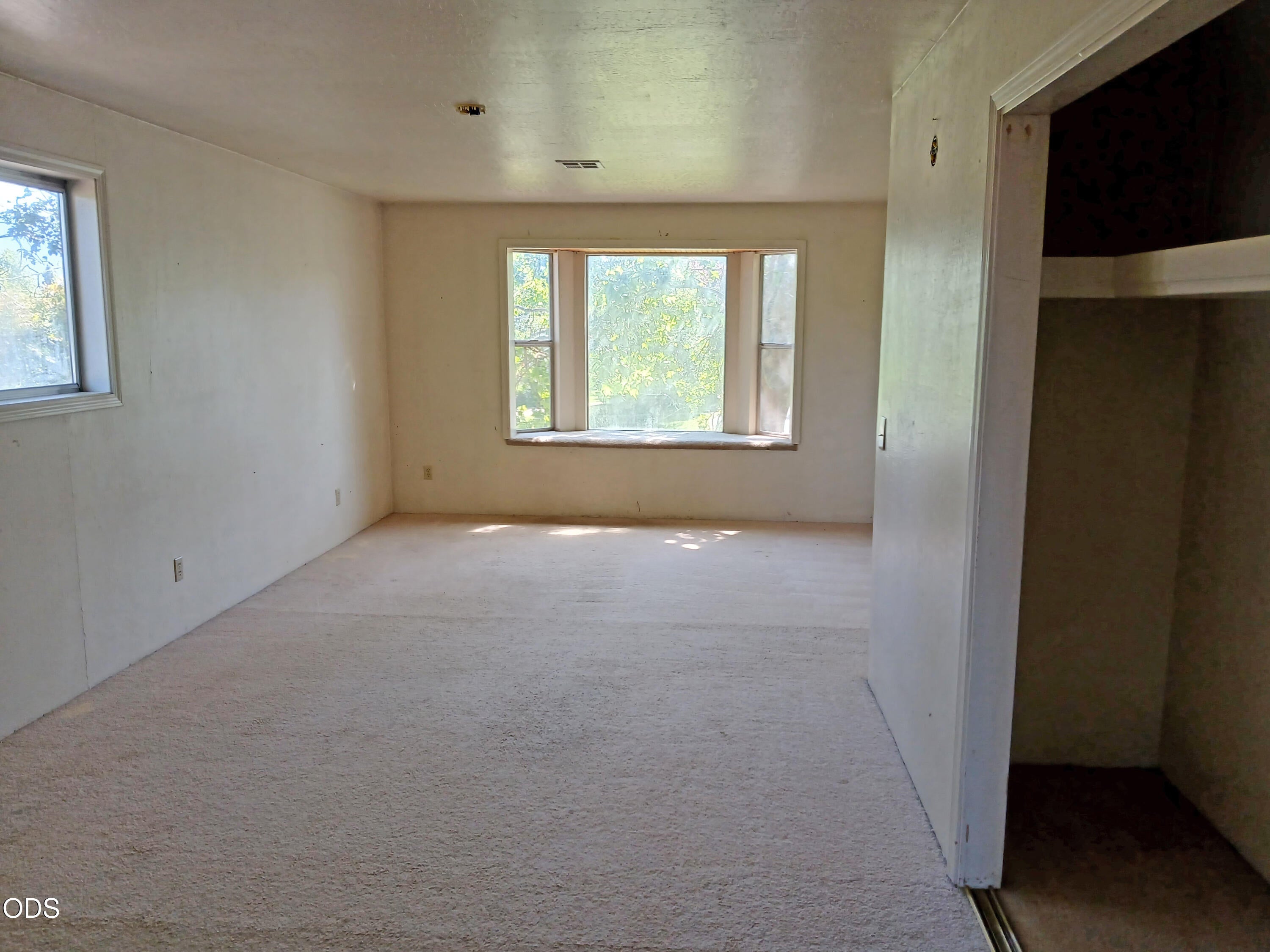 1340 Dowell Road Grants Pass, OR 97527 - Photo 18 of 24 Gallery Image 18